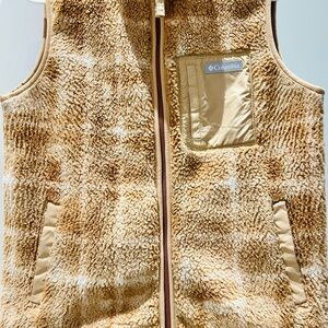Columbia Beige Sherpa Fleece Vest